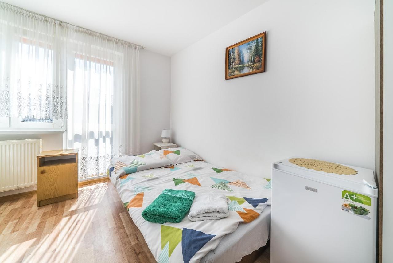 Pokoje Goscinne U Brodzi Władysławowo Exterior foto